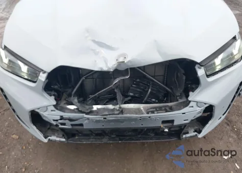 2025 BMW X6 xDrive40I z USA, uszkodzony, nr VIN 5UX33EX06S9X72426